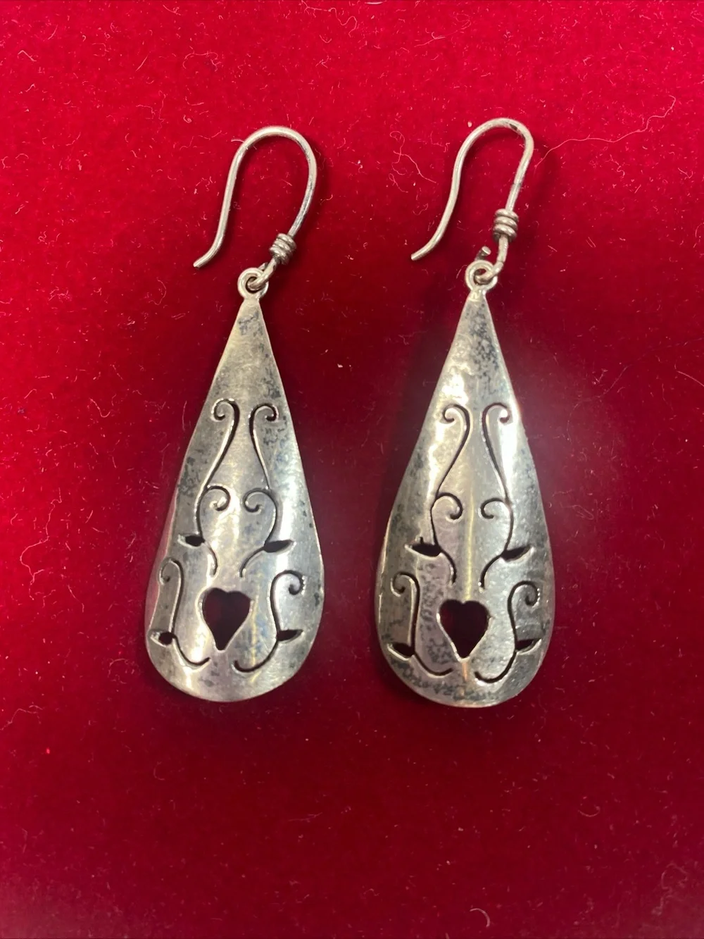 Taxco Sterling Silver Teardrop Heart Filigree Earrings - Silver